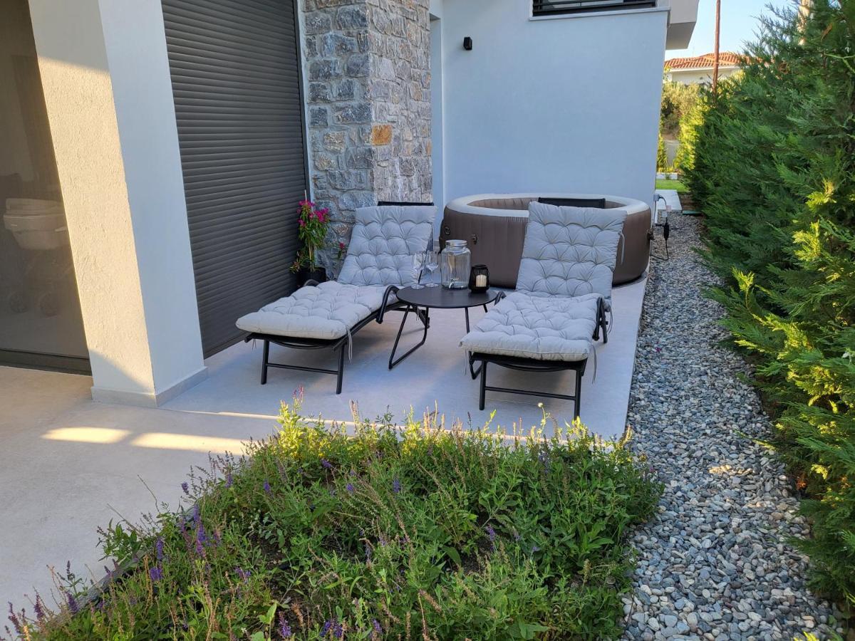 Olea Valley Holiday Villa Nikiti  Exterior photo